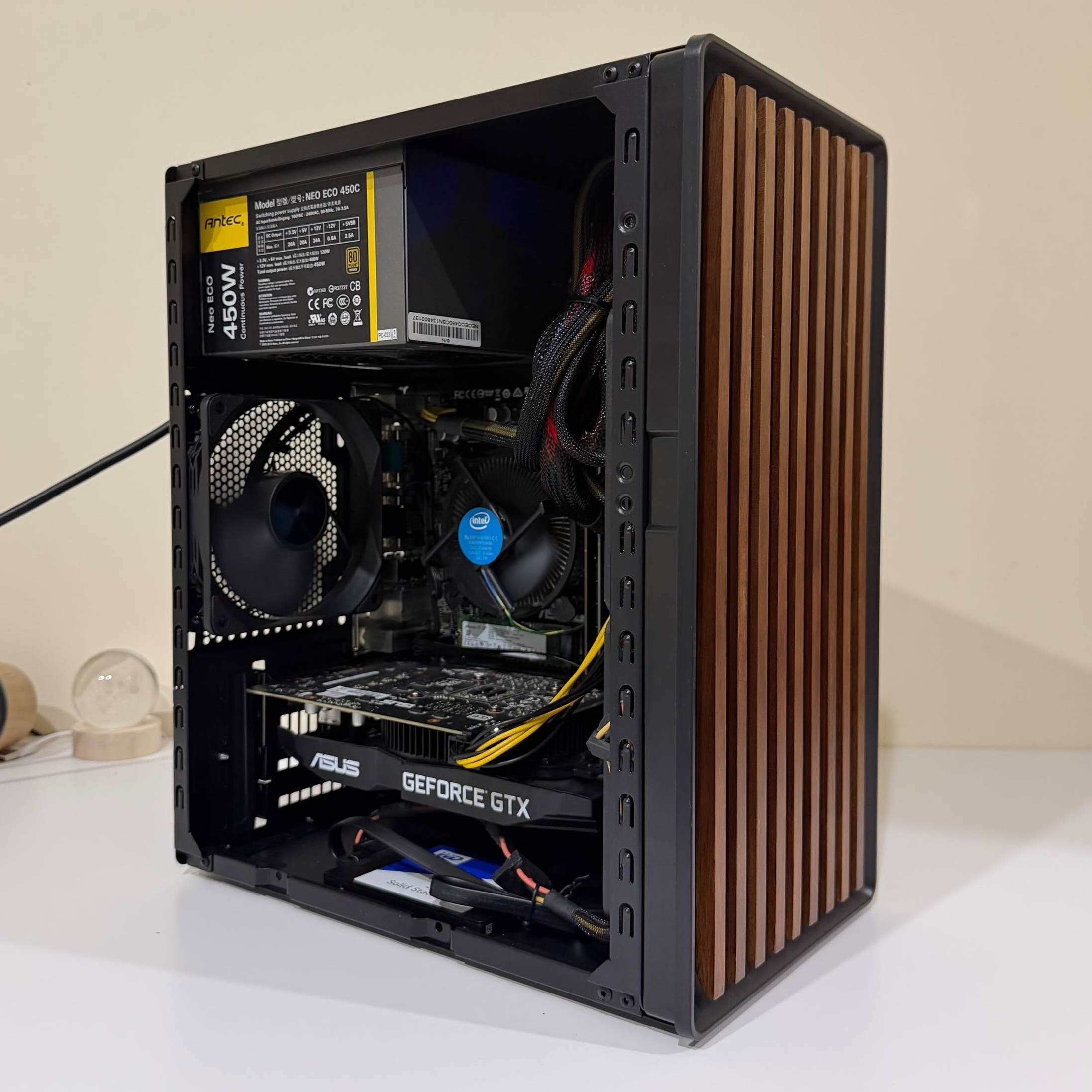 GTX 1660 Ti Compact Gaming PC | Intel i5-8400 | 16 GB DDR4 RAM — photo 2 of 4