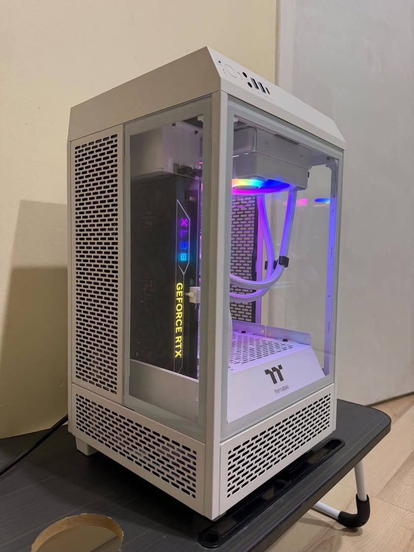 RTX 4060 Mini White Gaming PC | Ryzen 5 5600 | 16 GB DDR4 RAM — photo 6 of 6